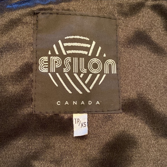 EPSILON WOOL BLEND COAT NWOT - Picture 13 of 17